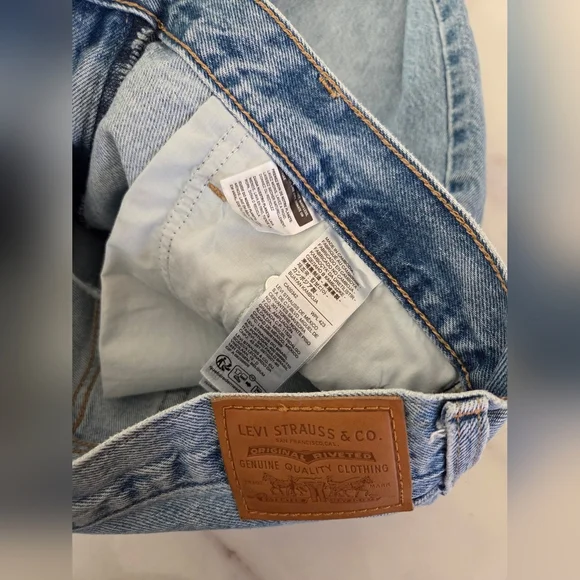 Levi's Premium Baggy Boot Denim Jeans - Picture 11 of 13